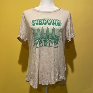 5 for $25 ❄️ Old Navy‎ Sundown Surf Sesh Tee Large